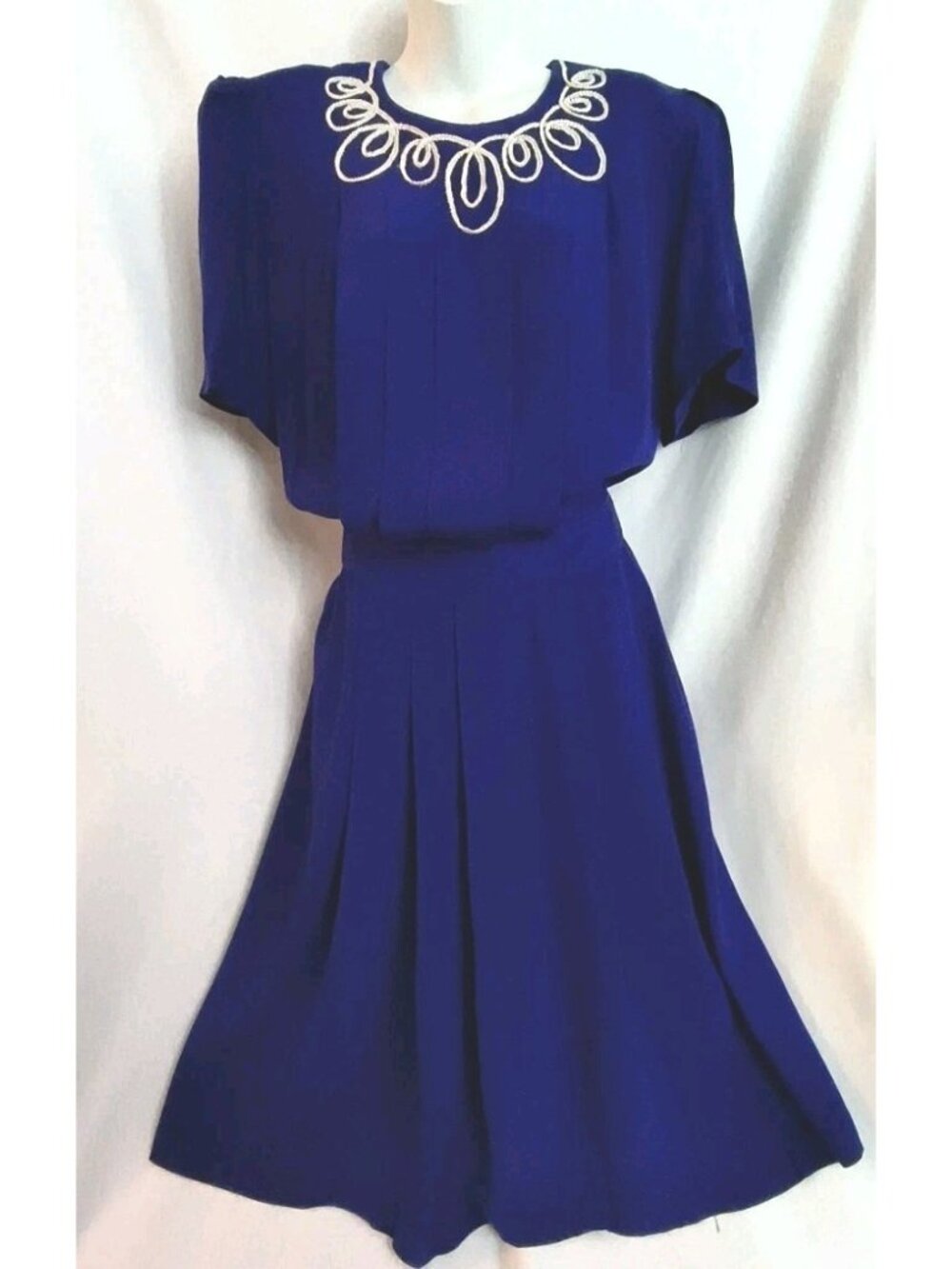 Vintage 80s Karin Stevens Pleated Midi Dress Women 12 Cottagecore Romantic Retro